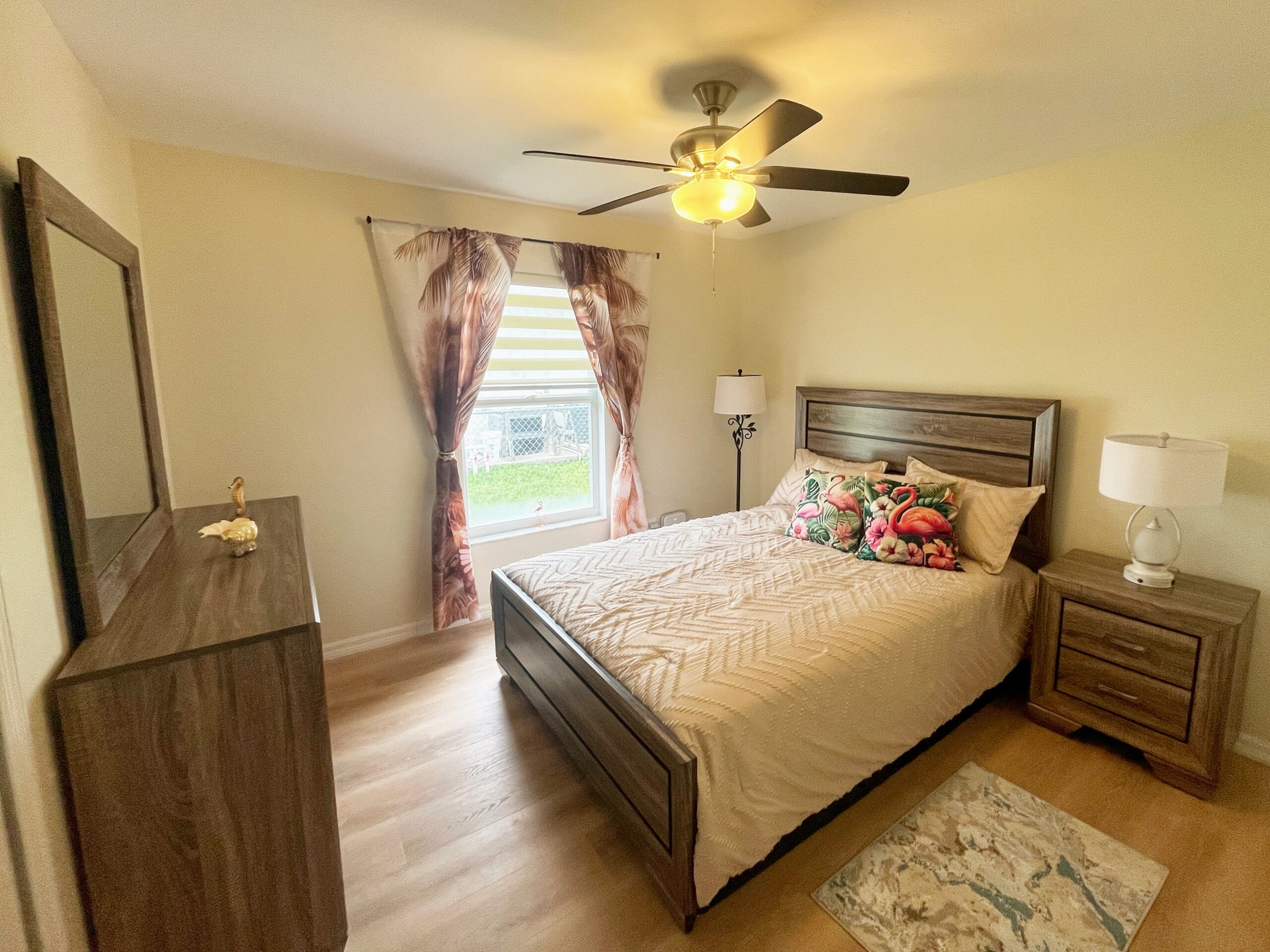 Guest bedroom 2-1